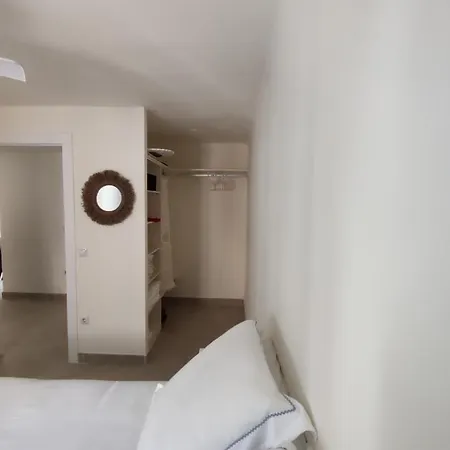 Precioso De 2 Recien Reformado En Appartement Benidorm